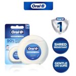 Oral B mint dental floss for daily oral hygiene care