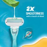 Gillette Venus Women Smooth Razor Combo Pack with 3 Refills, Aloe Vera Smooth Shave - Image 4