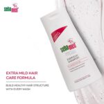 Mild shampoo for dry hair with gentle daily care